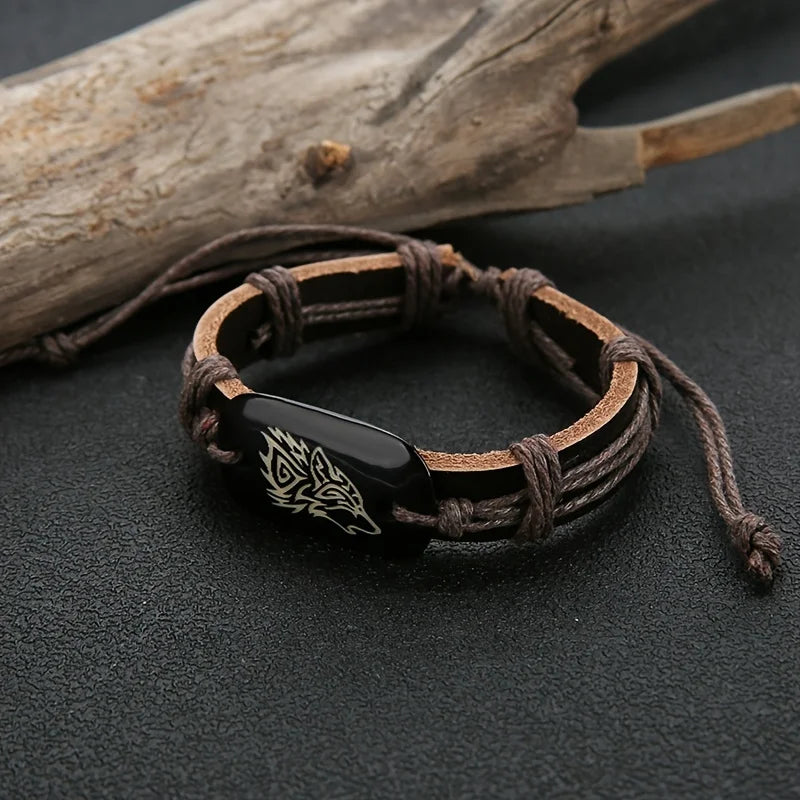 Wolf Pendant Leather Bracelet Men’s Adjustable Tribal Design Wristband Stylish Wolf Head Jewelry for Fashion Lovers
