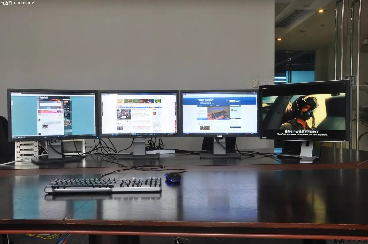 High Quality VHDCI 7712D 1G 12 Screens 12 DVI Output GDDR5 PCI Express Desktop New Fan Multi Screen Graphic Card