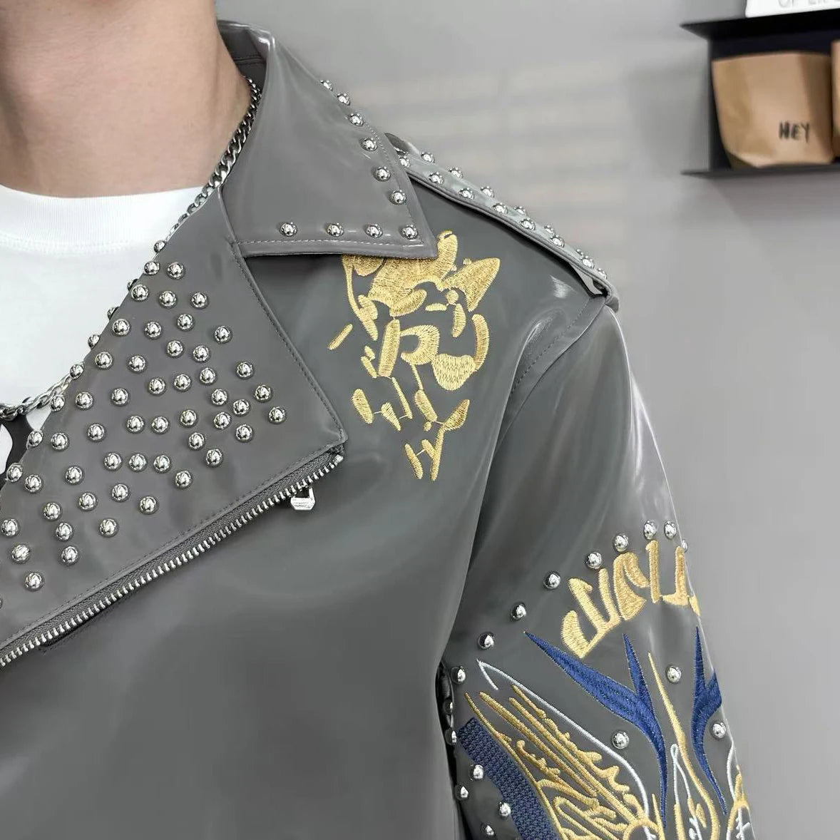 2025 Top Quality Luxury Rivet Decoration Punk Club Outfit Jacket Autumn Black Grey Jacket Coat Jaqueta Bomber Jacket Men