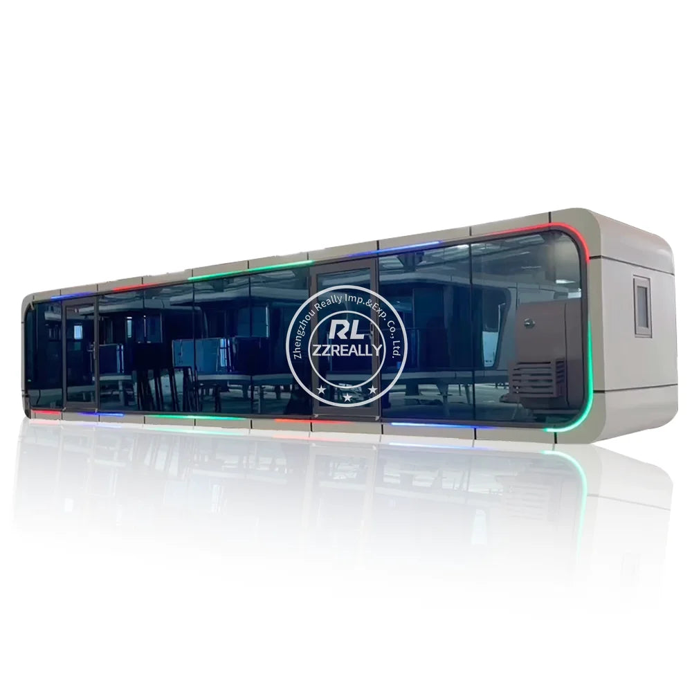 Prefabricated Space Capsule House Container Houses Customized Luxury Capsule Hotel  Tiny Houses