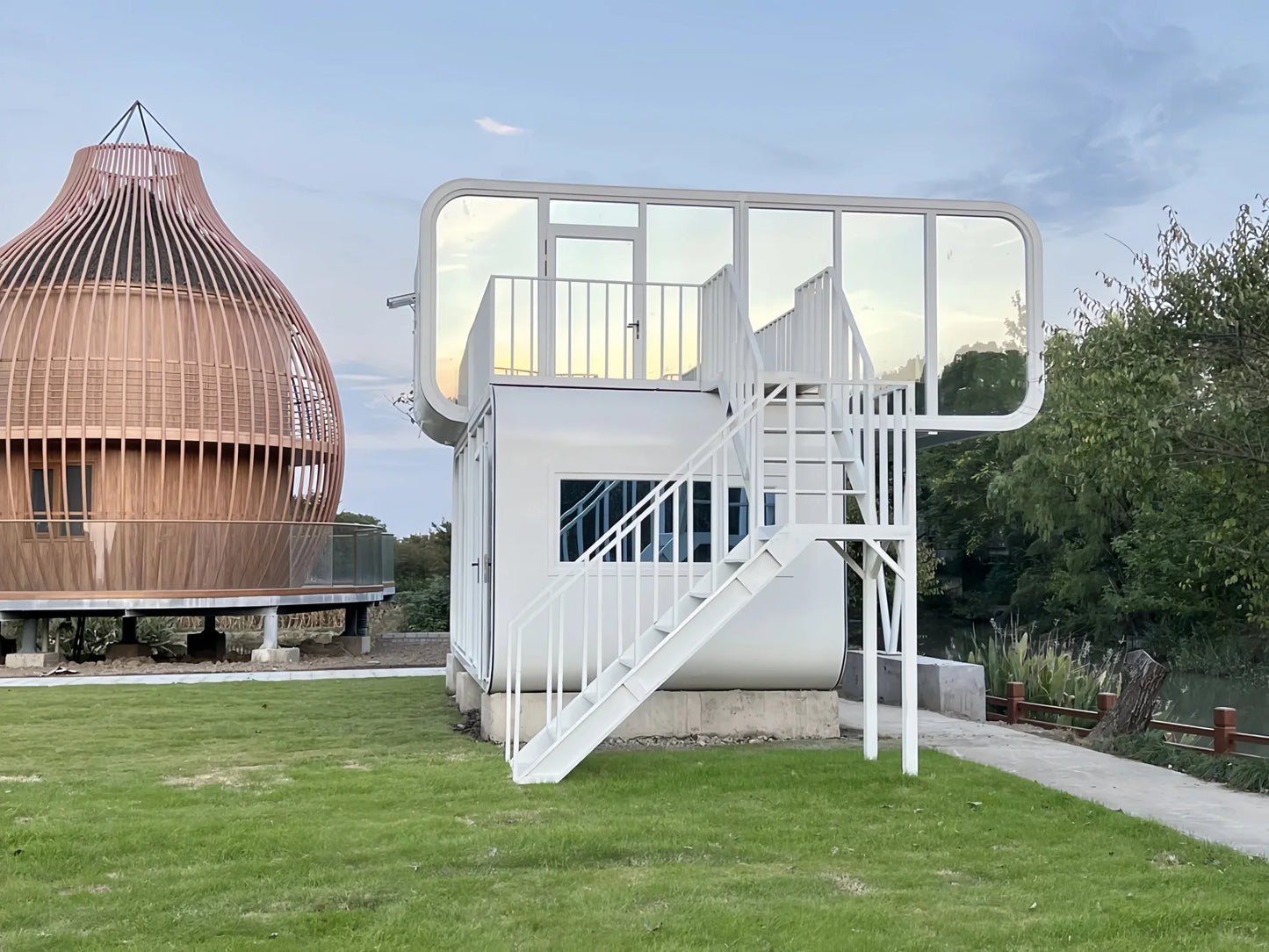 Modern Luxurious Camping Space Capsule House | Prefabricated, Fashion Design, With Intelligent System