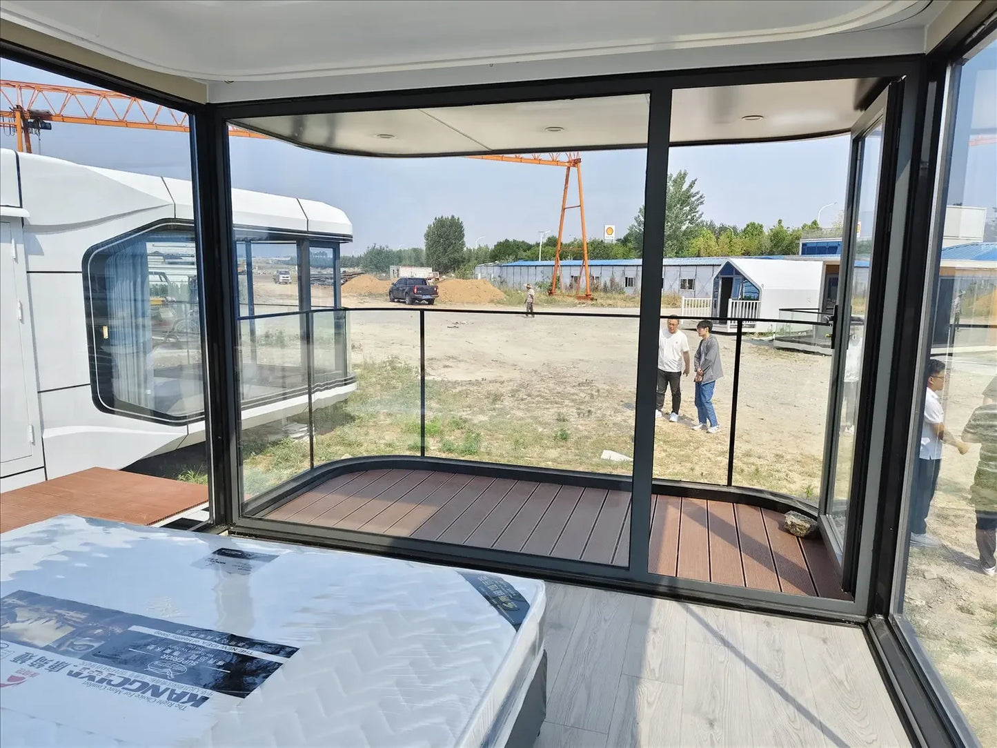 Space Capsule Hotel Container Prefab House Mobile Tiny House Capsule House