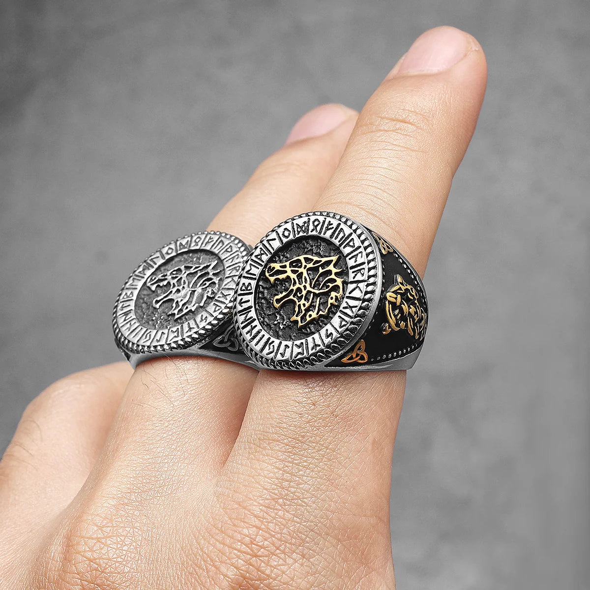 Viking Runes Wolf Ursa Bear Stainless Steel Womens Mens Rings Punk Vintage For Boyfriend Biker Jewelry Creativity Gift Wholesale