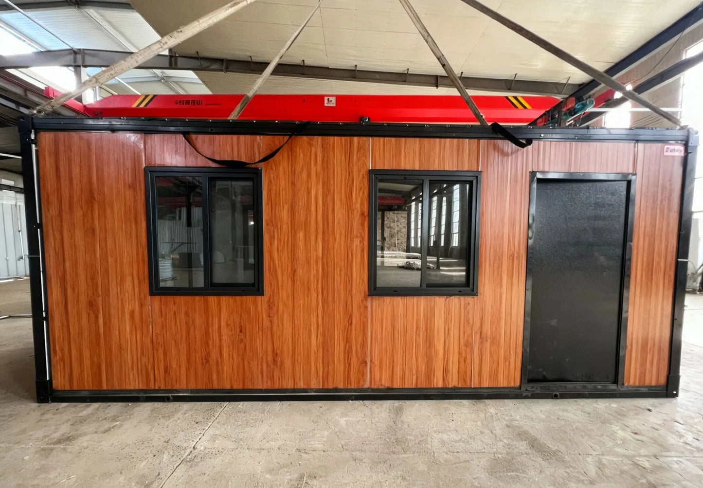 Deposit Portable mini modular prefabricated house; steel structure mobile house; villa with pointed roof